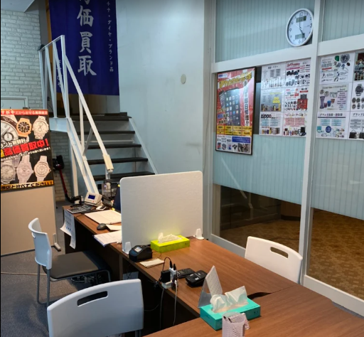 iPhone買取のクイック旭川店 iphone修理・スマホ修理 スマホ買取 口コミ レビュー
