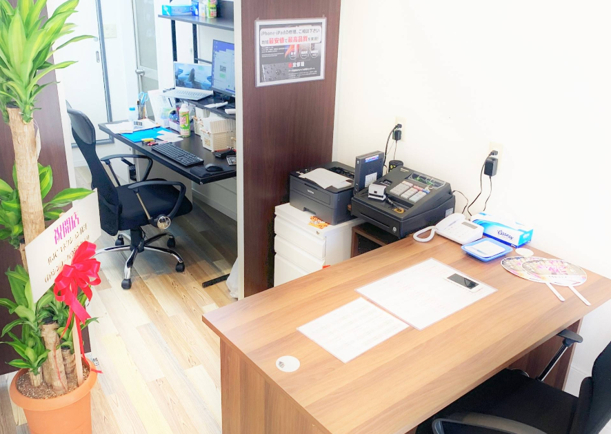 iPhone修理モバイル修理センター高円寺店 　スマホ買取　口コミ　レビュー