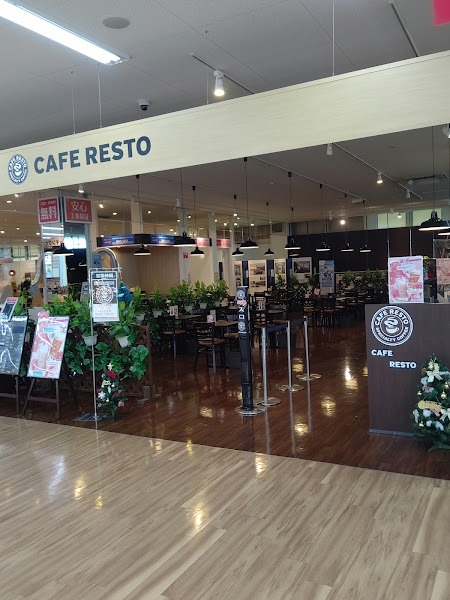 テックランド上田本店の内観