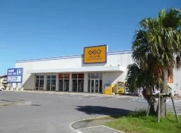 ゲオ石垣店の外観